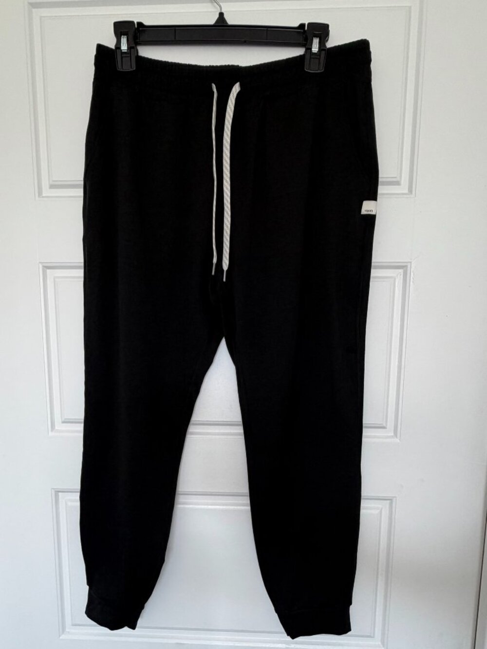 Vuori Performance Joggers Heather Black Women’s Size Medium VW303 Athleisure